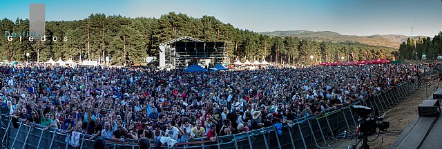 jabenito-es_escenario_musicosenlanaturaleza2015.JPG